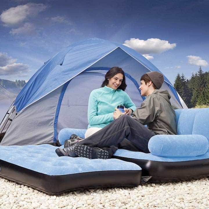 Bestway-aufblasbares-Sofa-beim-Camping