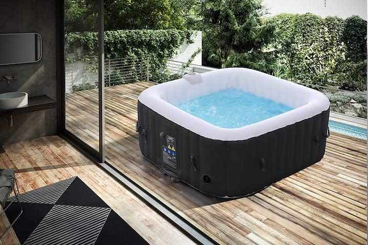 aufblasbarer-Whirlpool-Arebos-auf-der-Terrasse