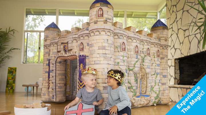 aufblasbares-Spielhaus-von-Inflatable-Kingdoms-mit-Kindern