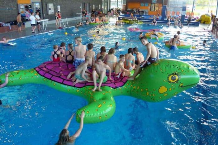 Airkraft Schildkröte: Aufblasbares Wasserspielgerät im XXL-Format